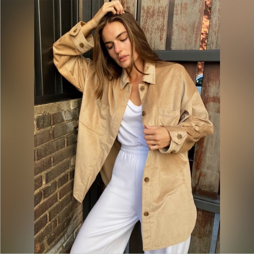 Aritzia The Group By Babaton Graydon Corduroy Shirt Jacket